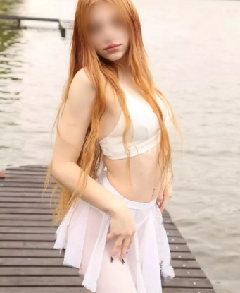 ✨ Ласковая, чувственная и опытная... это все обо мне! 😘 Я индивидуалка, специализирующаяся на создании незабываемых эмоций и ощущений. Моя цель - удовлетворить твои самые сокровенные желания и фантазии. У меня есть несколько изюминок, чтобы сделать нашу встречу эксклюзивной и неповторимой. 😉 Мои услуги включают классический и эротический массаж, оральный и классический секс, а также ролевые игры и другие разнообразные удовольствия. 💋 У меня много положительных отзывов от довольных клиентов, которые ценят мою нежность и профессионализм. 🌟 Для твоей уверенности я прикладываю фото, чтобы ты мог увидеть, насколько я привлекательна. Принимаю инкогнито в уютной квартире в центре Москвы. Оставься сомной на несколько часов и я подарю тебе незабываемую ночь! 💃🏻🔥 Оля