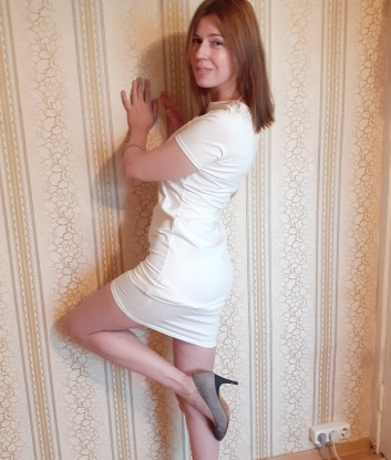 💋 Со мной ты окунешься в мир наслаждений и блаженства, которые только я могу тебе предоставить. 👄 Я предлагаю широкий спектр услуг, включая классический секс, оральные ласки, эротический массаж и многое другое. 🌟 Отзывы о моих умениях говорят сами за себя – мои клиенты остаются довольны и всегда возвращаются ко мне снова. 🔥 Подтверждение моей красоты и соблазнительности ты можешь найти на моих фото, которые я с удовольствием скину тебе. 😉 Жду твоего звоночка, чтобы воплотить все наши фантазии в реальность. До скорой встречи, милый! 💕 Валерия